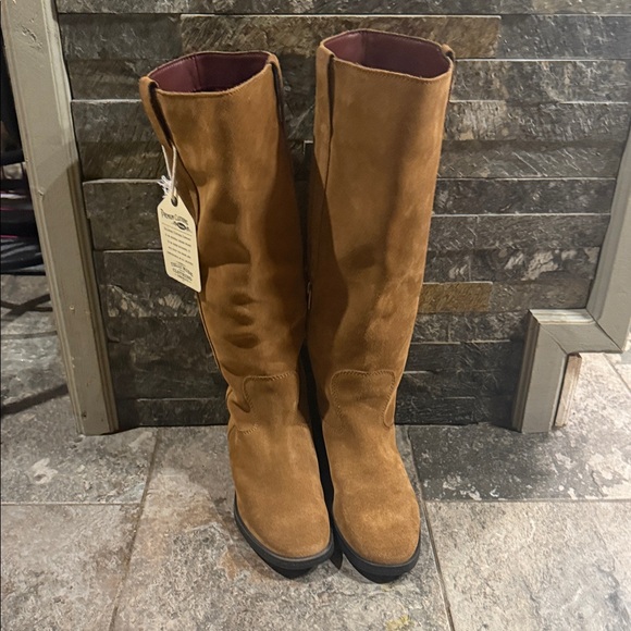 Telluride Clothing Company Shoes - Brown Suede Heeled Boots